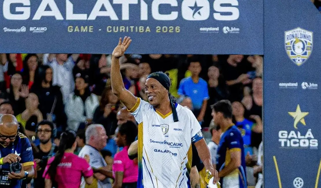 Ronaldinho Gaúcho anuncia volta aos gramados pelo italiano Ravenna