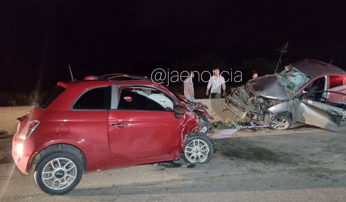 Grave acidente de carro deixa homem morto entre Arapiraca e São Sebastião