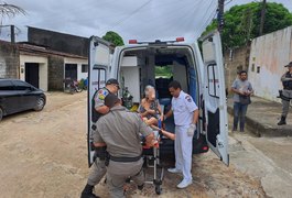 Ação integrada resgata idosa de 72 anos em situação de abandono em Maceió