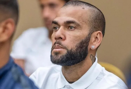 Daniel Alves paga R$ 800 mil, e pena em caso de abuso sexual pode cair pela metade, diz site