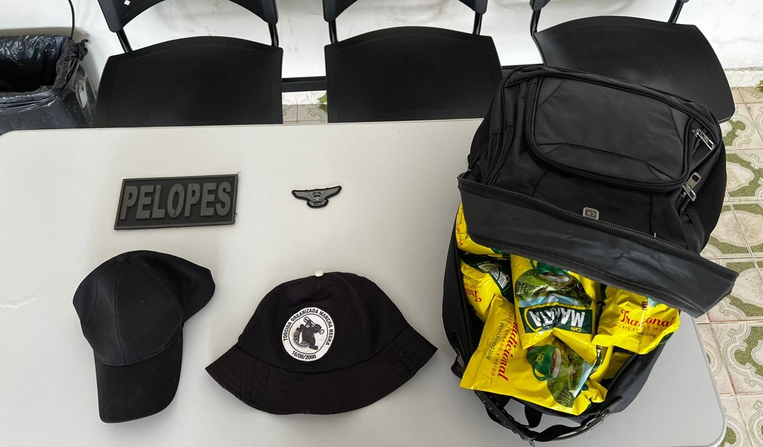 Dupla é presa em flagrante após furtar pacotes de café em supermercado de Arapiraca