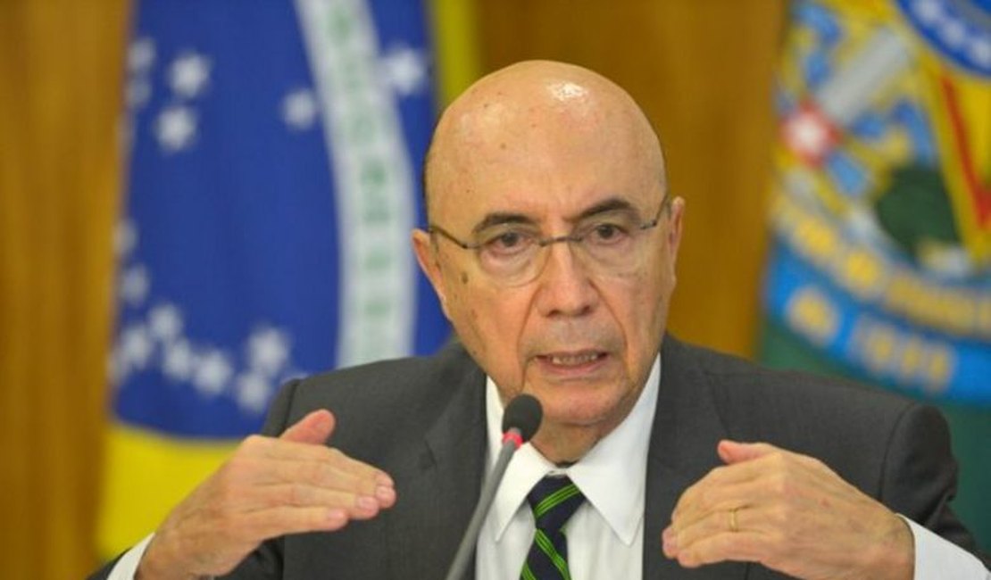 Caixa Econômica está sendo preparada para privatização, diz Meirelles