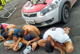 Operação estoura boca de fumo e prende suspeitos, em Arapiraca