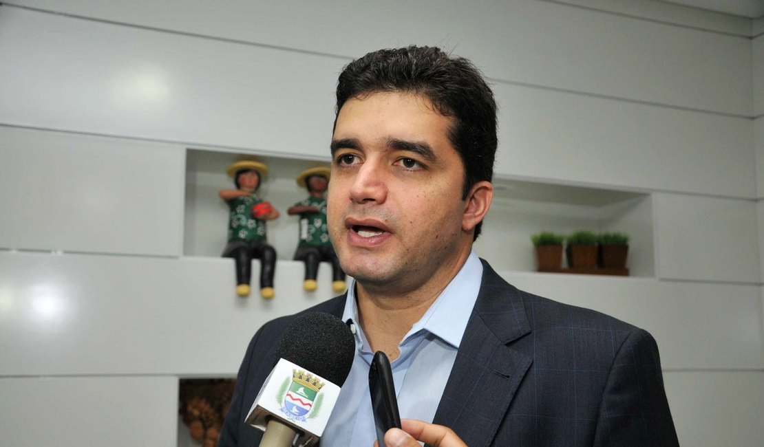 Rui diz que prefeitura vai apurar e punir servidor envolvido em acidente