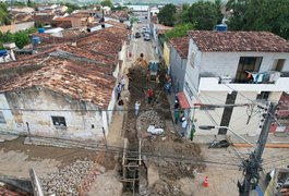 Obra de esgotamento sanitário vai melhorar qualidade de vida de moradores da parte baixa de Penedo