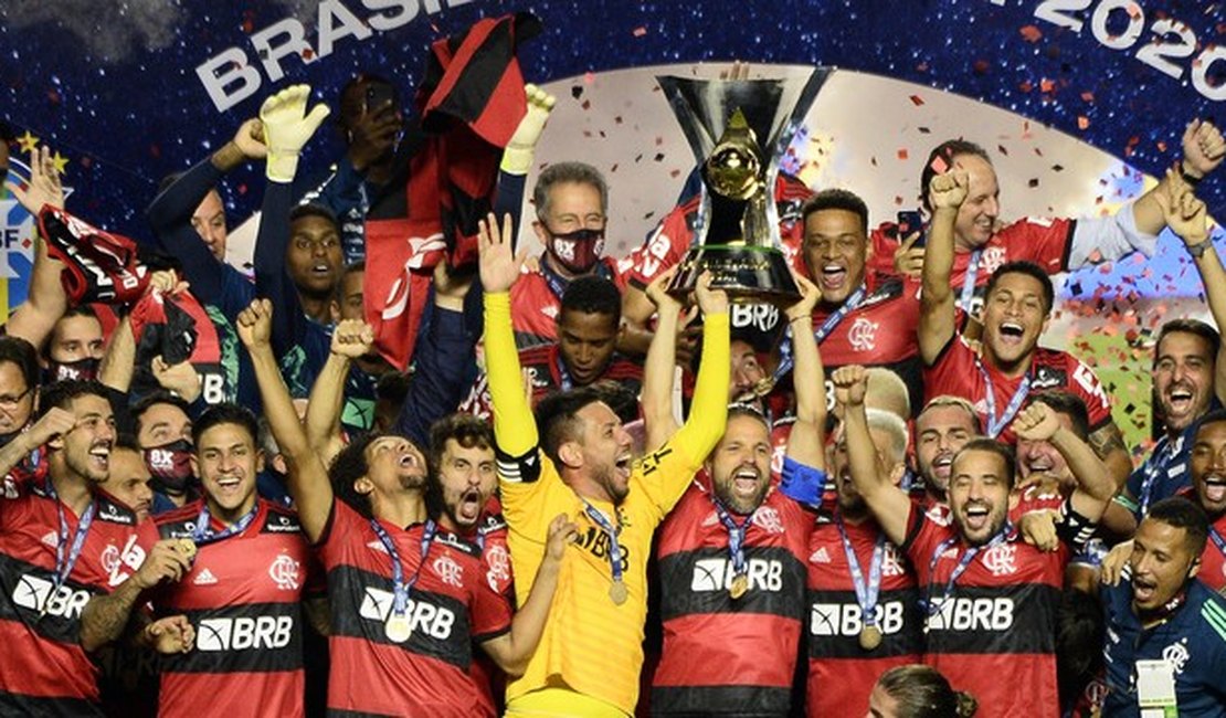 Apesar de derrota para o SP, Flamengo é bicampeão brasileiro