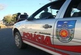 Menores são apreendidos por uso de drogas no bairro Itapuã, em Arapiraca