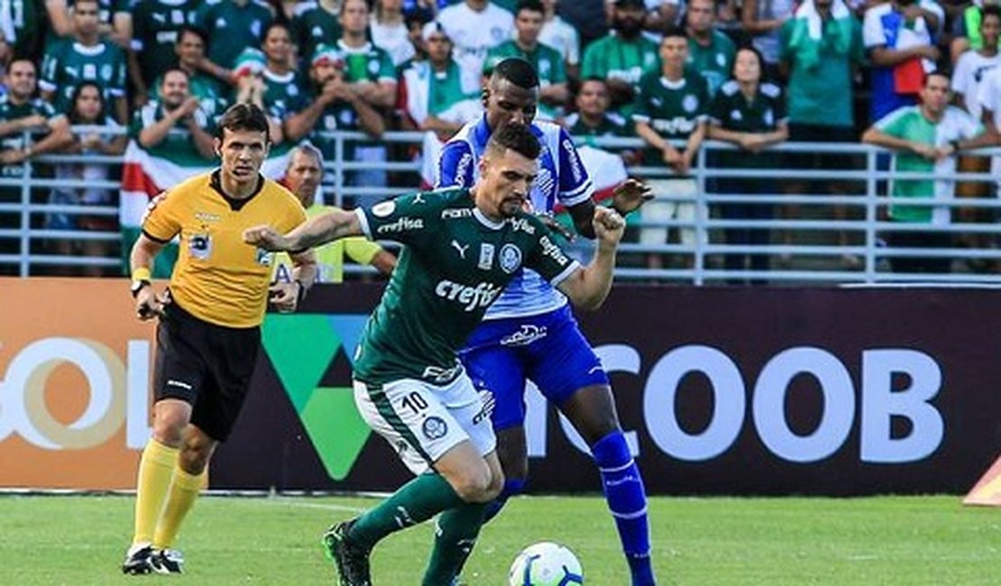 CSA e Palmeiras duelam nesta quinta-feira, no Pacaembu