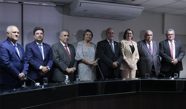 Maravilha e Coqueiro Seco assinam termo de cooperação técnica e aderem ao Moradia Legal
