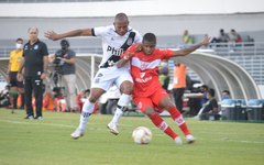 CRB enfrentou a Ponte Preta no Rei Pelé