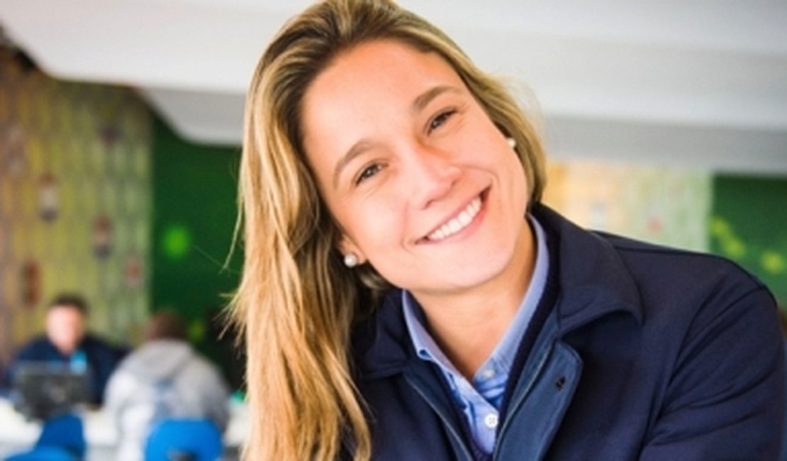 ‘O mundo? Não acabou...’, diz Fernanda Gentil após assumir namoro com jornalista