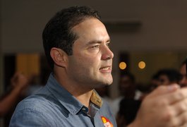 Governador de Alagoas veta aumento salarial dos deputados estaduais