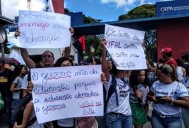 Greve Nacional da Educação tem atos em Alagoas contra o governo de Bolsonaro