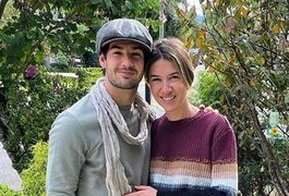 Alexandre Pato se derrete pela esposa, Rebeca Abravanel: ''Pessoa que ilumina minha vida''