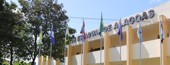 Uneal sorteia vagas reservadas para concurso de professor em 23 de abril