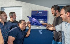 Prefeito Lucas Santos entrega obras para a saúde e educação e assina ordens se serviços