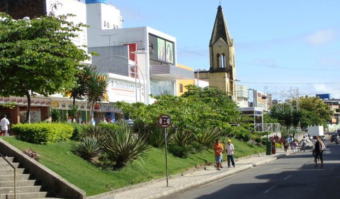 Confira o horário de funcionamento do comércio e shoppings durante o carnaval em Alagoas
