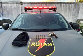 Batalhão de Rotam prende homem com arma de fogo no bairro Santa Lúcia, em Maceió