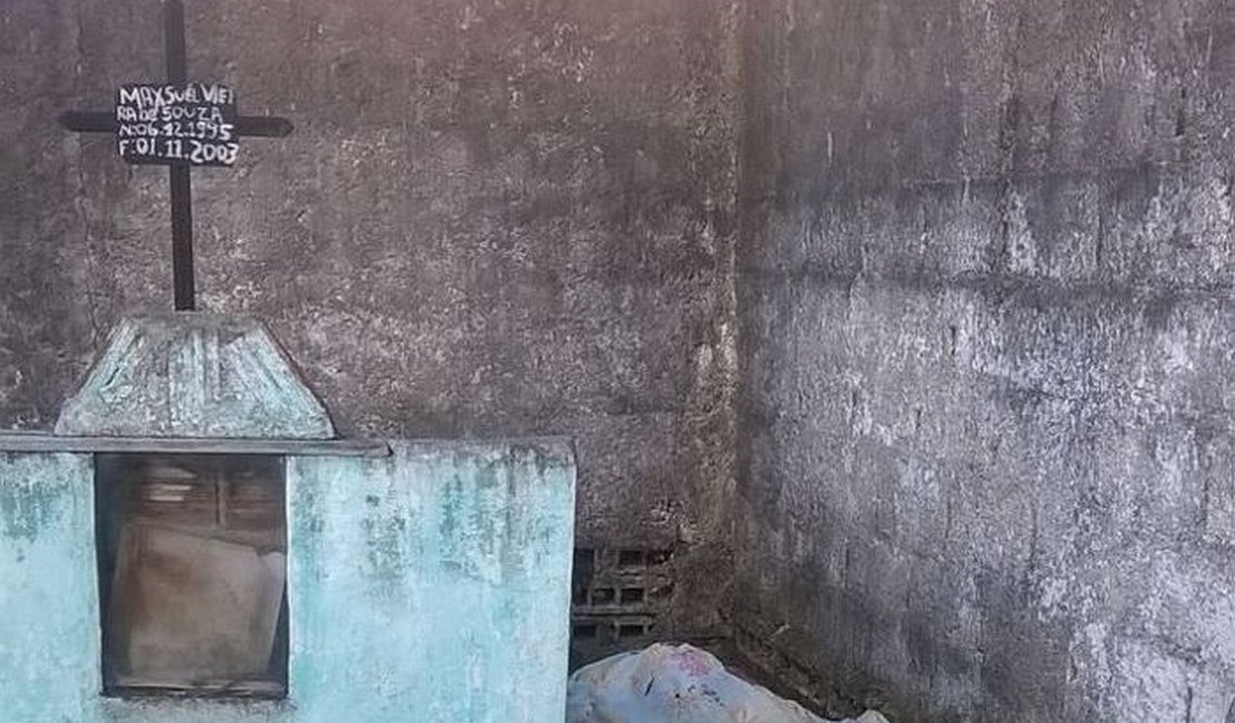 Jovem de 21 anos é assassinado dentro de cemitério no interior alagoano