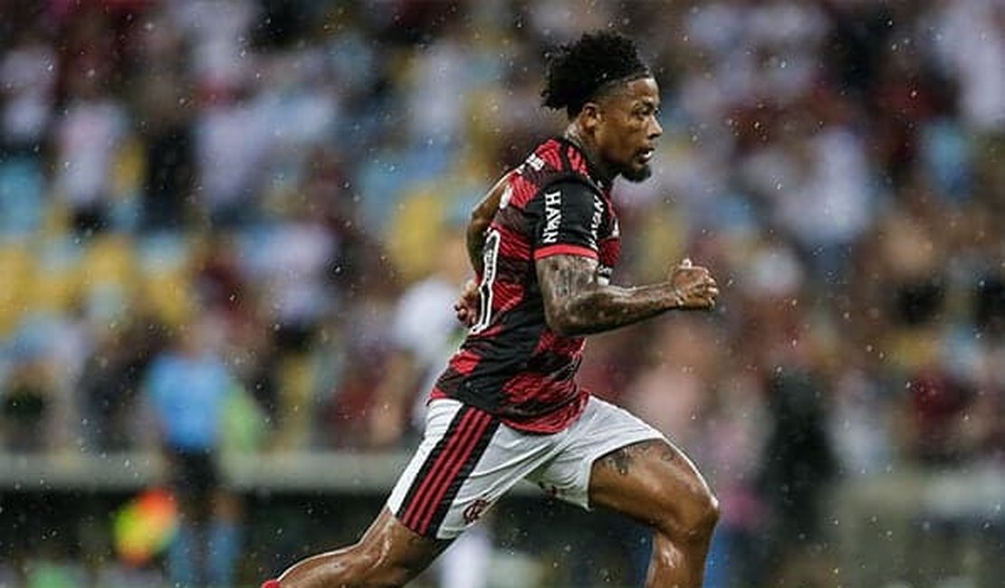 Afastado pelo Flamengo, Marinho negocia com o São Paulo