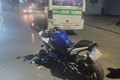 Colisão entre motocicleta e micro-ônibus deixa motociclista ferido, em Arapiraca