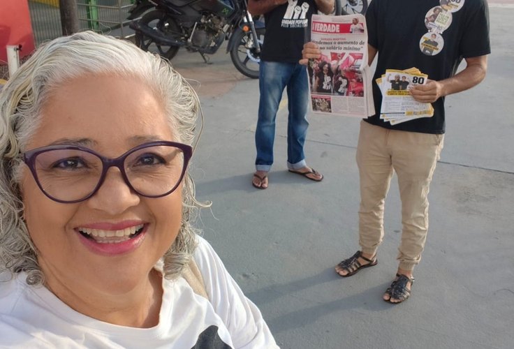 Lenilda Luna intensifica agenda com panfletagem nas portas de fábricas em Maceió