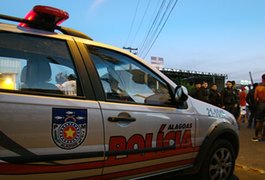 Ladrão furta R$ 10 mil de dentro de veículo em Arapiraca