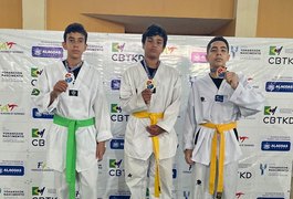 Taekwondo Canoense conquista 11 medalhas no Campeonato Alagoano e é vice-campeão no quadro geral de academias