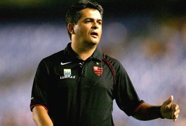 Flamengo contrata o Técnico Ney Franco