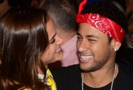 Bruna Marquezine deleta fotos com Neymar das redes sociais
