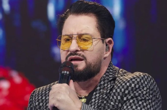 Cantor Marrone passa por nova cirurgia e se afasta dos palcos