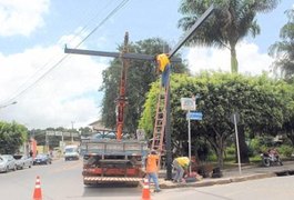 SMTT instala novo semáforo em cruzamento do bairro Cacimbas