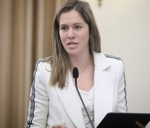 Cibele Moura apresenta projeto que prioriza estudantes alagoanos no ingresso em universidades públicas do Estado