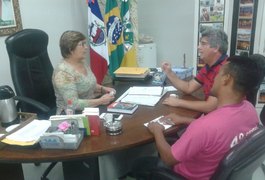 Célia Rocha garante envio de projeto com direitos a agentes de saúde e de endemias para a Câmara