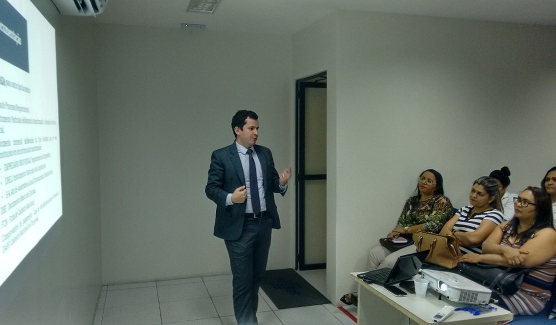 Encontro da Junta Comercial estreita relação com clientes no Sertão alagoano