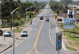 Assalto a van de transporte alternativo deixa um morto e um ferido