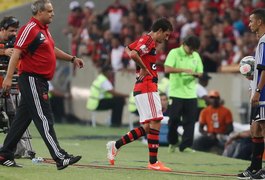 Flamengo cai para León no Maracanã lotado e confirma vexame