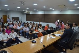 Novos prefeitos conhecem programa 'Juventude Empreendedora'