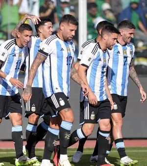 Na abertura da segunda rodada das eliminatórias, Bolívia perde por 3 a 0 para a Argentina, em La Paz