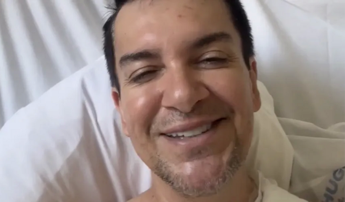 Regis Danese deixa UTI e é transferido para quarto de hospital em MG