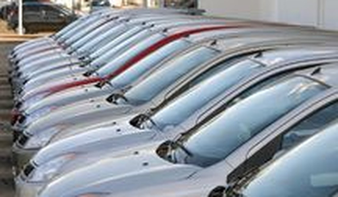 Aquecimento das exportações estimula produção na indústria automobilística