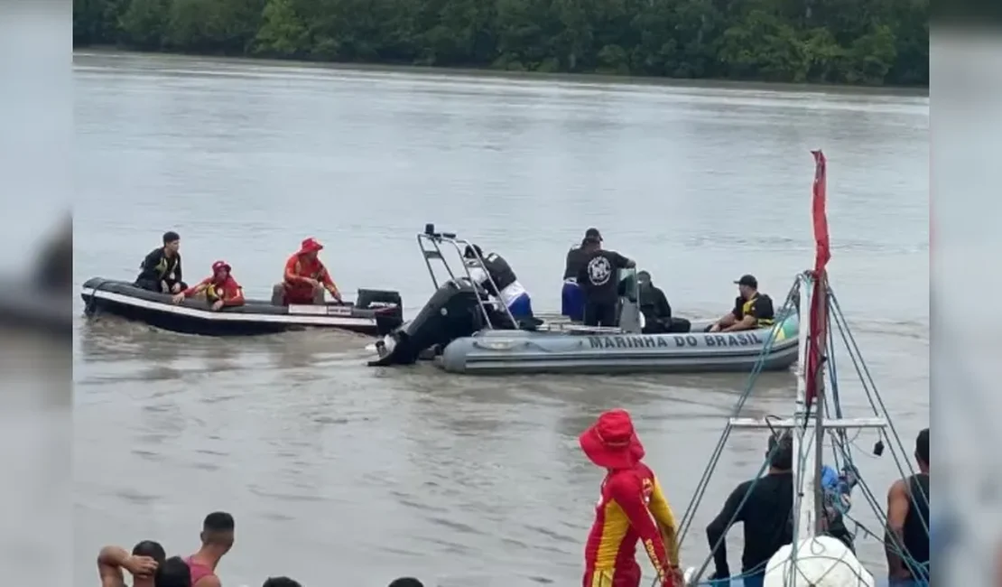 PF investiga se corpos achados em barco no Pará são de estrangeiros