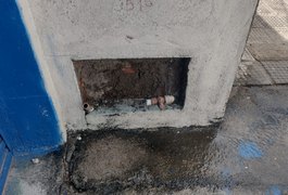 Vídeo. Homem furta mais de 20 registros de água em imóveis de Arapiraca