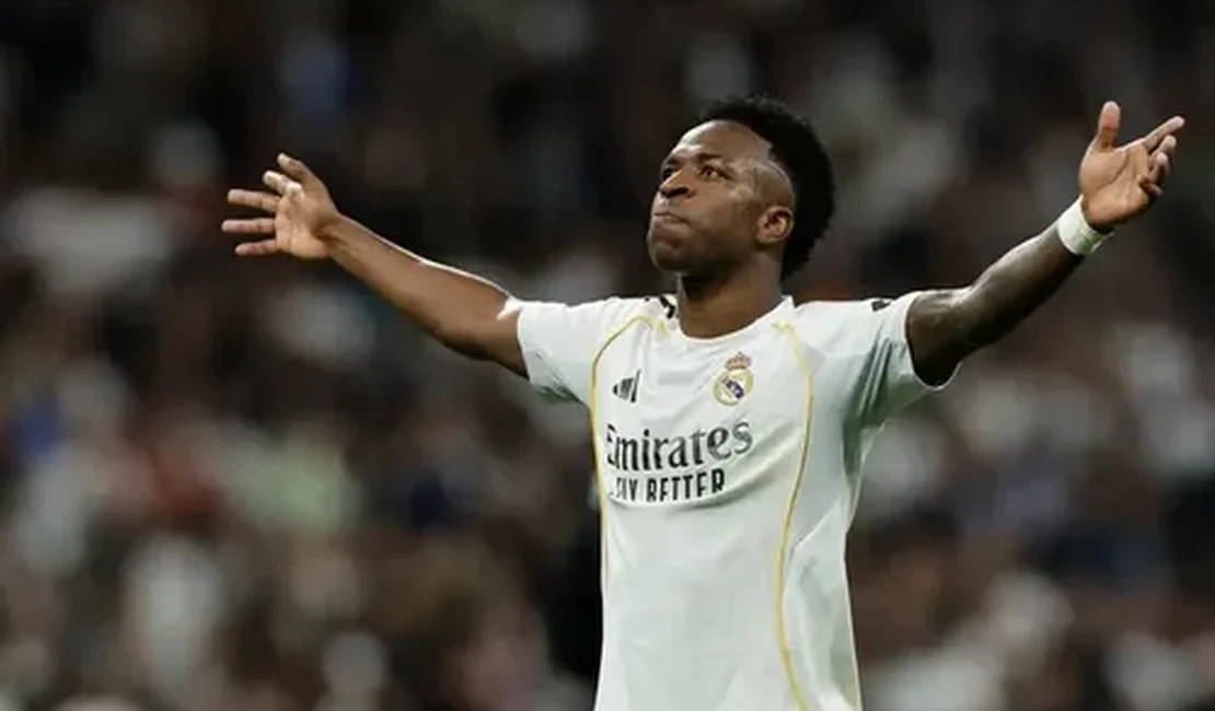 Real Madrid anuncia renovação de Vini Jr. até 2032