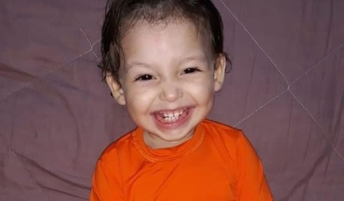 Justiça obriga Unimed Maceió a fornecer UTI aérea para menino com câncer terminal