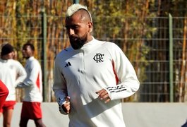 Flamengo multa Vidal e diz que não vai tolerar novos atos de indisciplina