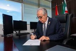 Juiz Antônio Emanuel Dória toma posse como desembargador eleitoral substituto do TRE/AL