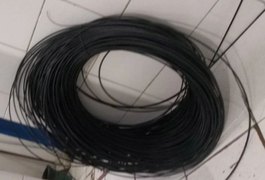 Funcionários de empresa de internet são presos por furto de cabo de fibra ótica da própria empresa