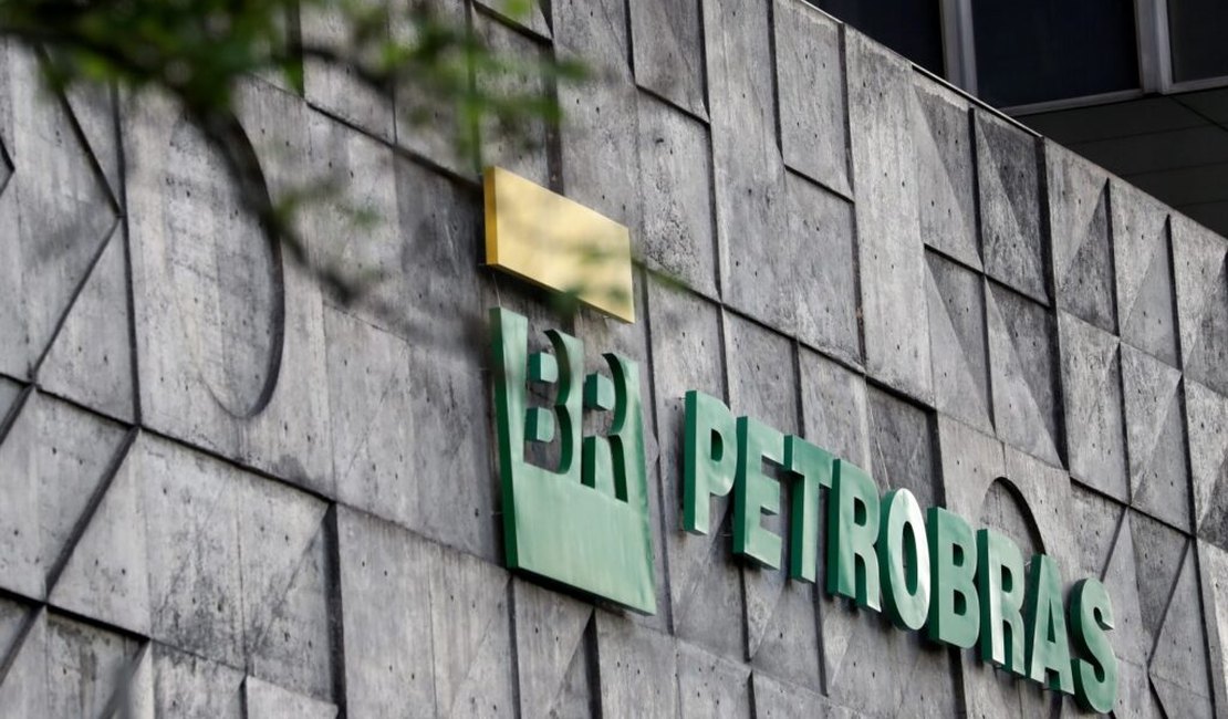 Polícia Federal faz nova operação contra desvios na Petrobras