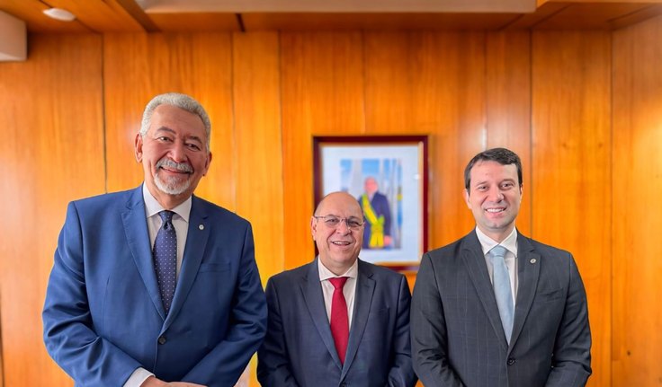 Deputados alagoanos discutem investimentos para municípios no Palácio do Planalto